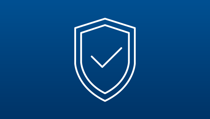 Smartphone zeigt ein Gebäude mit grünen Blättern, vermittelt Professionalität und Vertrauen.